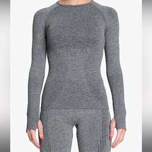 ✨FREE WITH $30 PURCHASE✨ Workout Long Sleeve Shirts for Women Gym Yoga Running